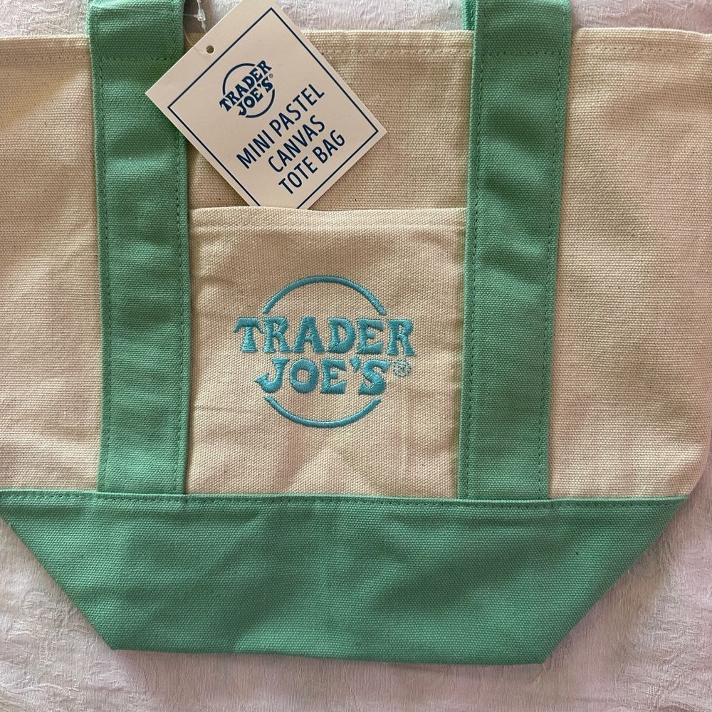 Trader Joe’s Mini Logo Tote Pastel Green Small Grocery Shopping Bag Canvas - Picture 2 of 7